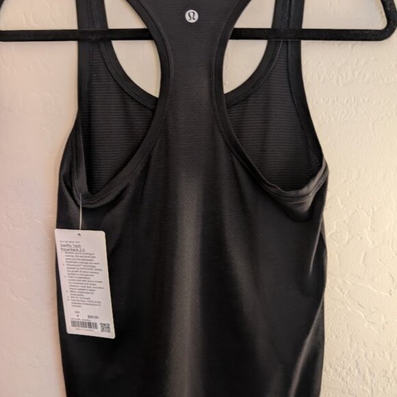 Swiftly Tech Racerback Shirt 2.0 Hip Length Black. Sz 4 NWT - Picture 2 of 6